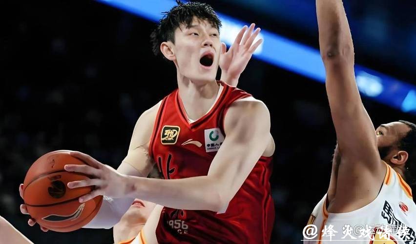 新疆主场大战北京!曾凡博首秀亮相,赵睿周琦或遭全场嘘声 新疆主场大战北京!曾凡博首秀亮相,赵睿周琦或遭全场嘘声